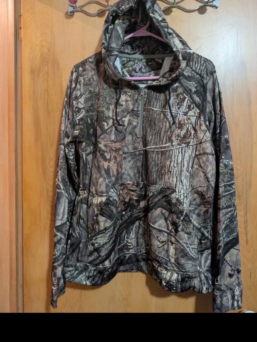 Realtree Camo Hooded Pullover Sweatshirt in Brown and Black
